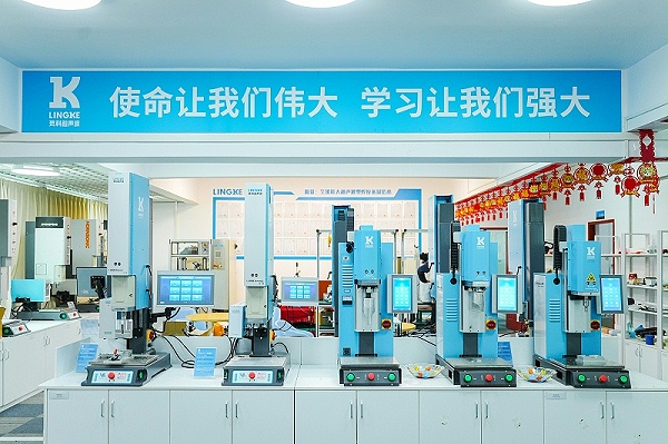 1.2(?。?>
</div>
<br>
<span style= 1.2(小)